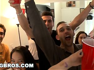 BANGBROS - How to throw a humping school soiree right